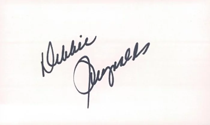 Debbie Reynolds autograph