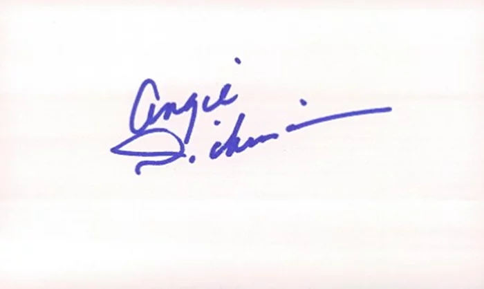 Angie Dickinson autograph