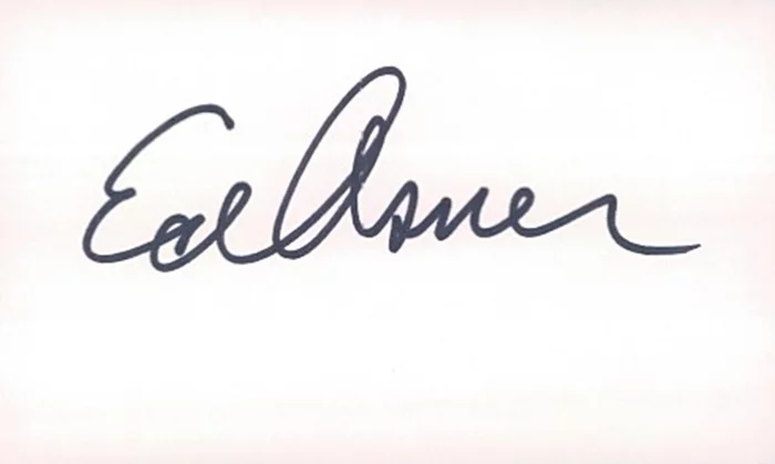 Ed Asner autograph