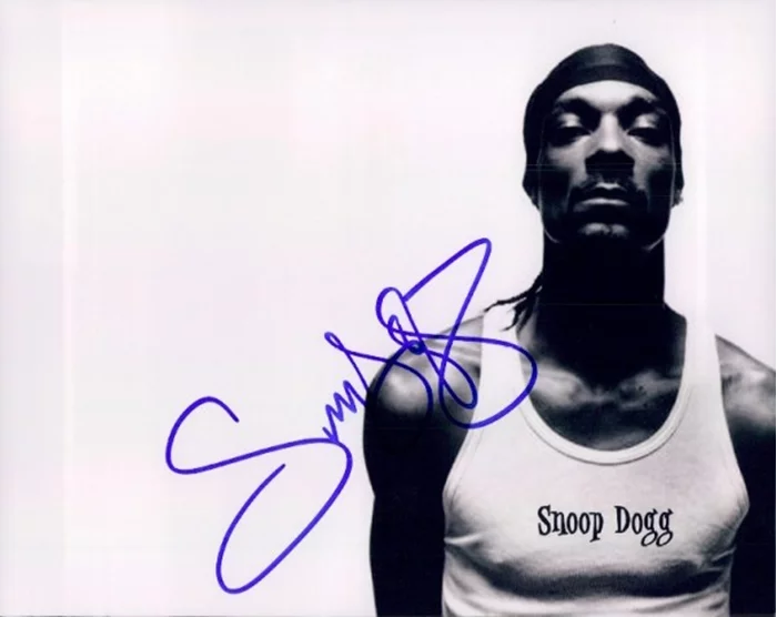 Snoop Dogg autograph