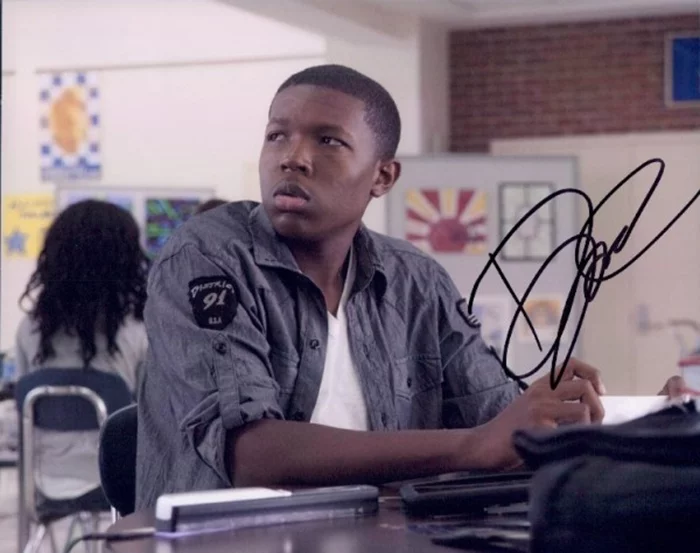 Denzel  Whitaker autograph