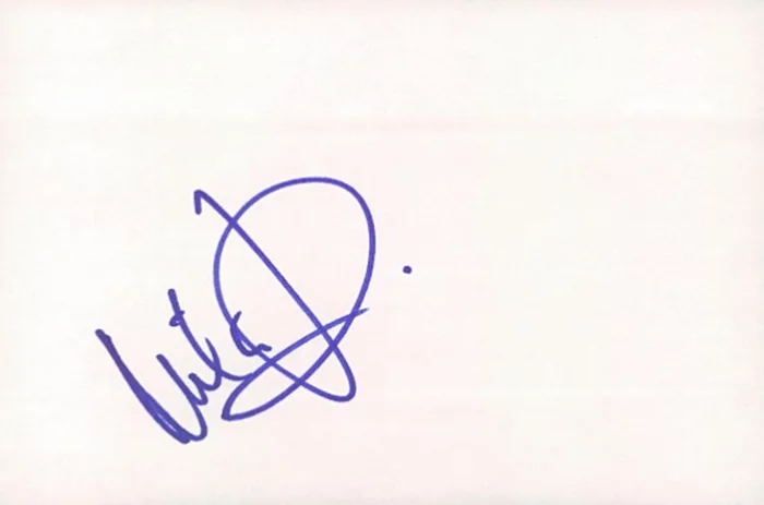 Wilmer Valderrama autograph