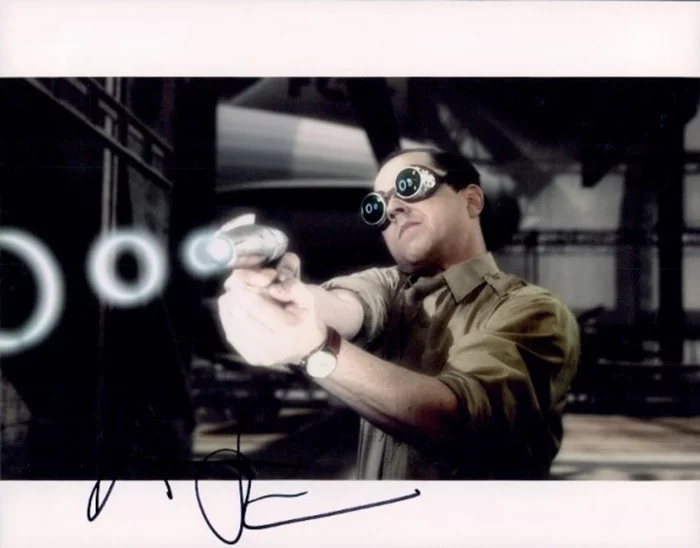 Giovanni Ribisi autograph