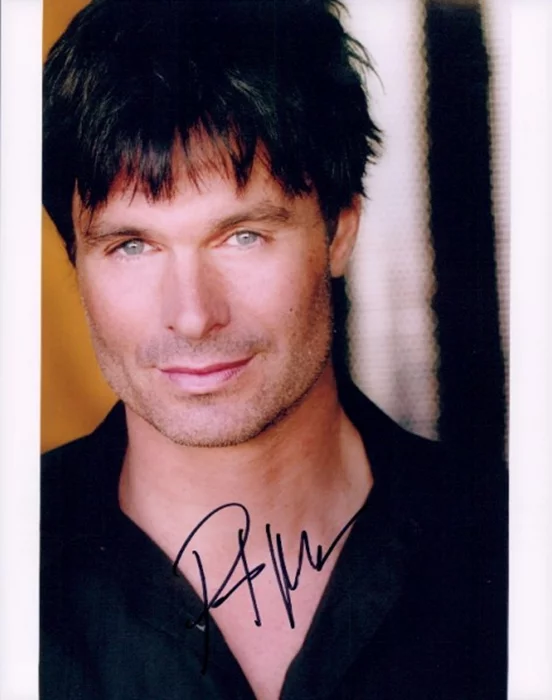 Patrick Muldoon autograph