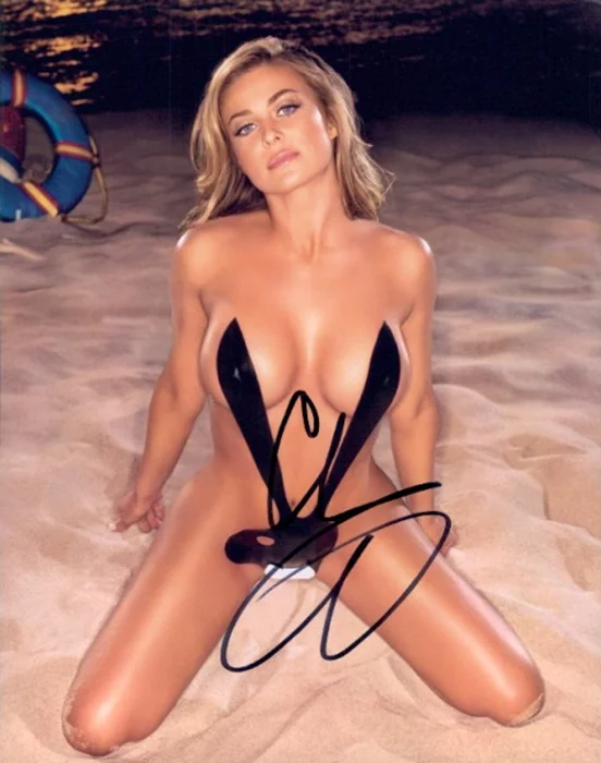 Carmen Electra autograph