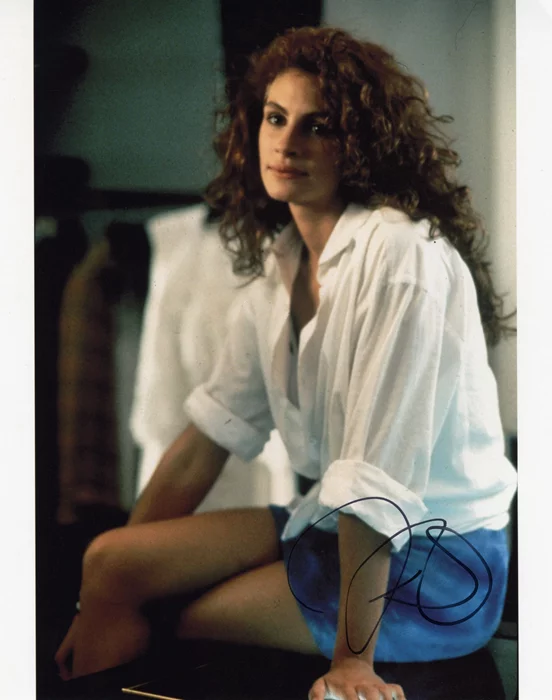 Julia Roberts autograph