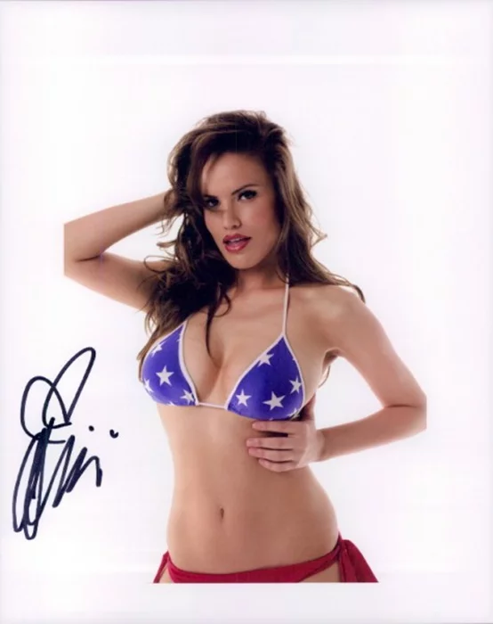 Vanessa  Gomez autograph