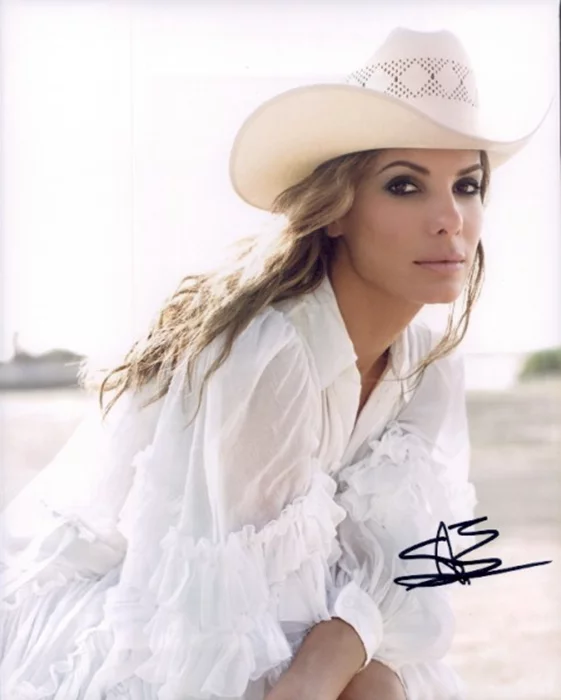 Sandra Bullock autograph