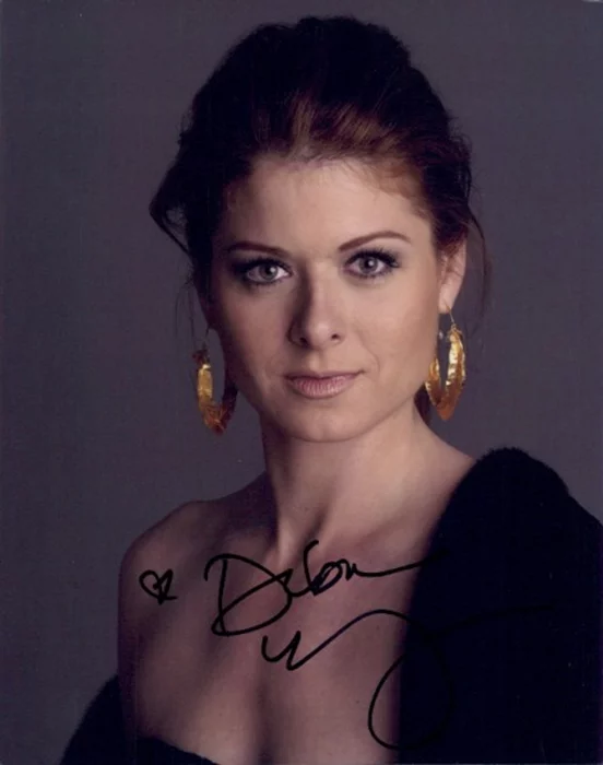 Debra Messing autograph