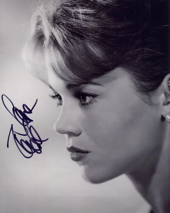 Jane Fonda autograph