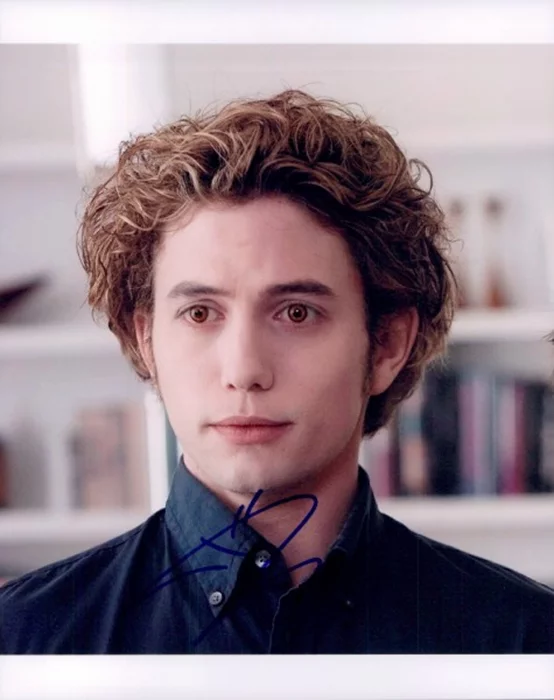 Jackson Rathbone autograph