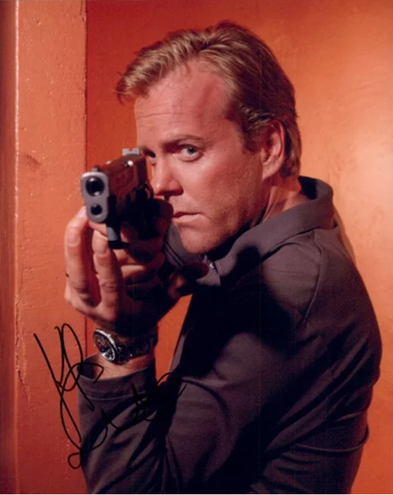 Kiefer Sutherland autograph