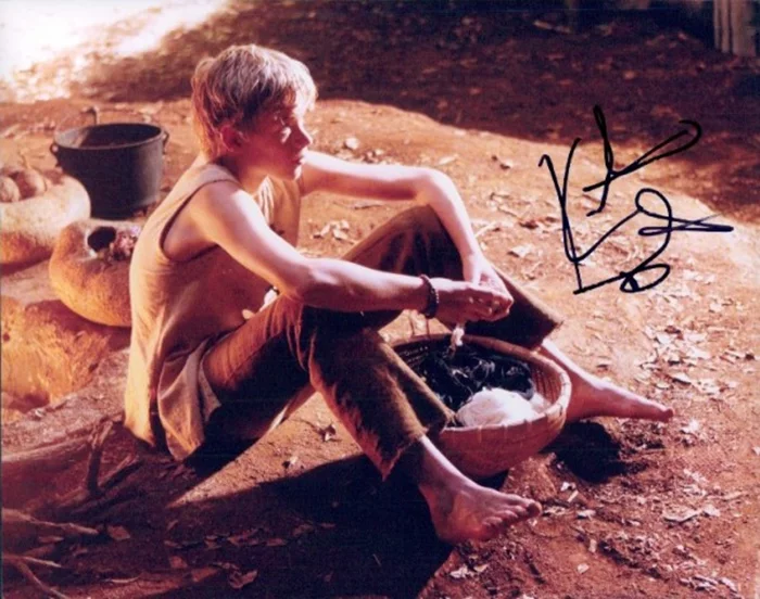 Kenton Duty autograph