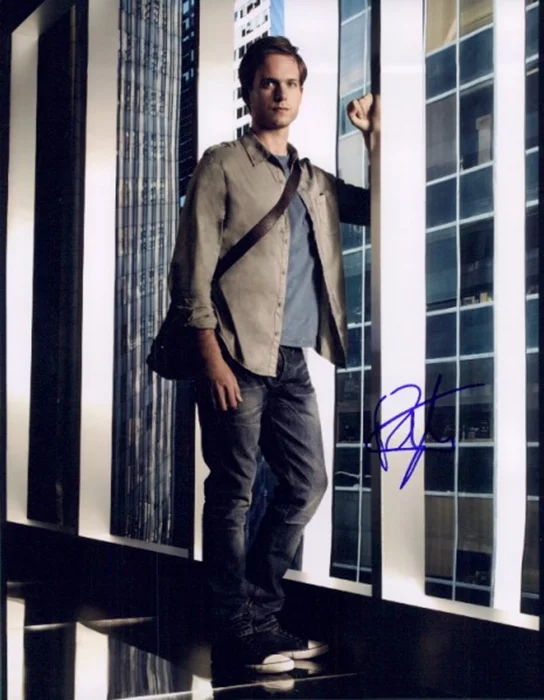 Patrick J. Adams autograph