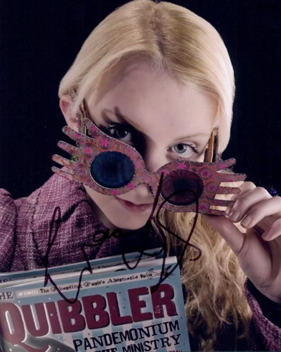 Evanna Lynch autograph