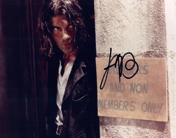 Antonio Banderas autograph