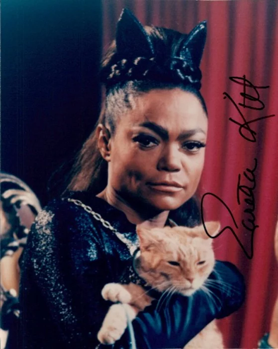 Eartha Kitt autograph