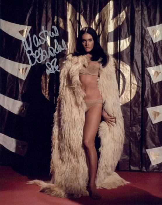 Martine Beswick autograph