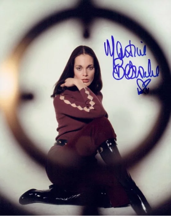 Martine Beswick autograph