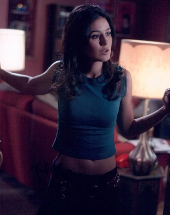 Emmanuelle Chriqui autograph