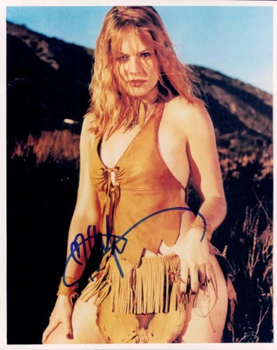 Melissa Joan Hart autograph