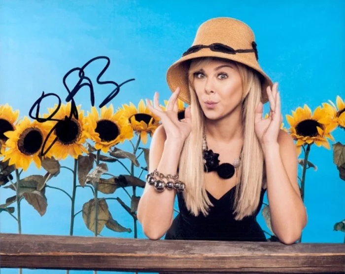 Laura Bell Bundy autograph