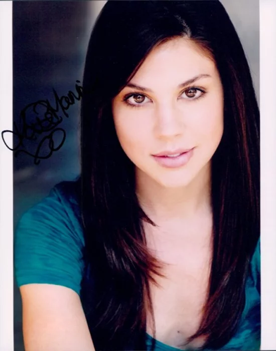 Kate Mansi autograph