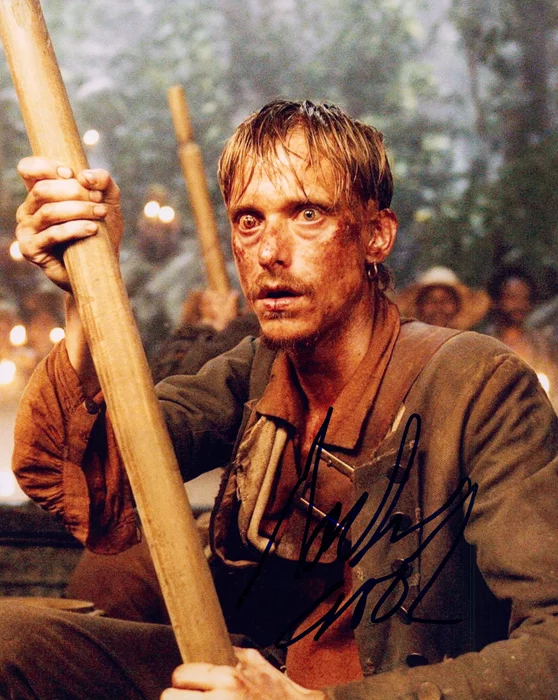 Mackenzie Crook autograph