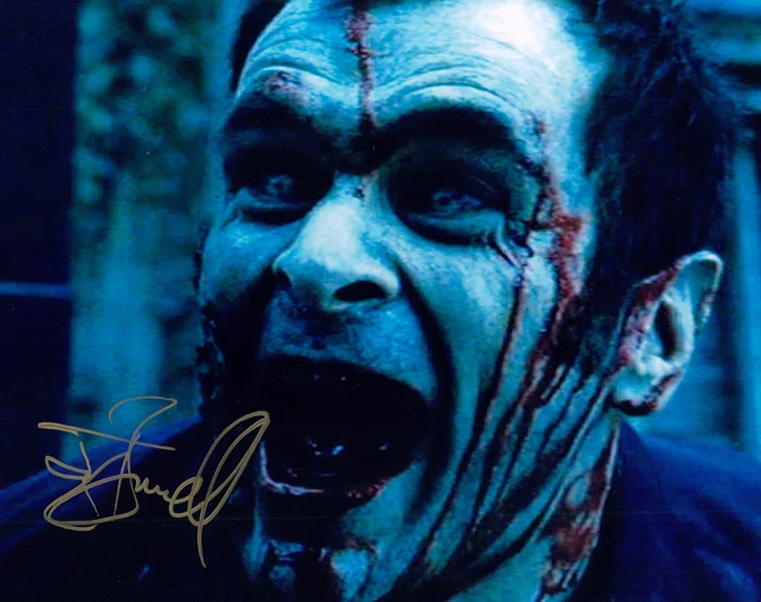 Ty Burrell autograph