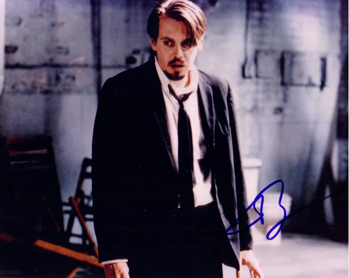 Steve Buscemi autograph