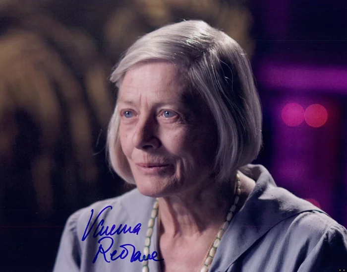 Vanessa Redgrave autograph