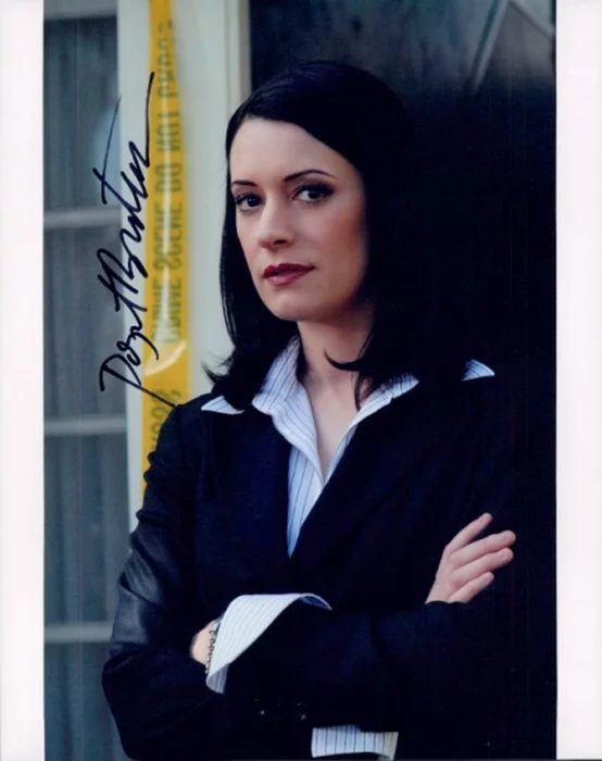 Paget Brewster autograph