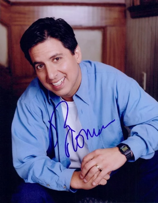 Ray Romano autograph