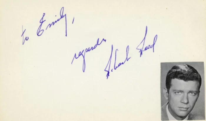 Robert Reed autograph