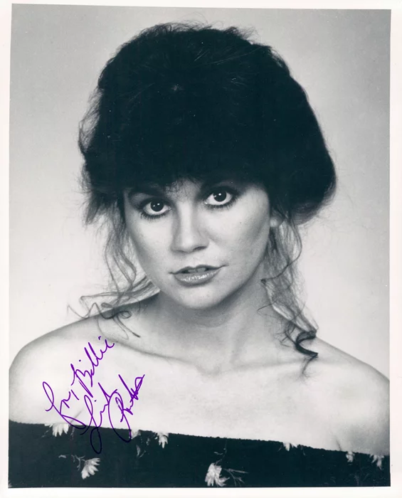Linda Ronstadt autograph