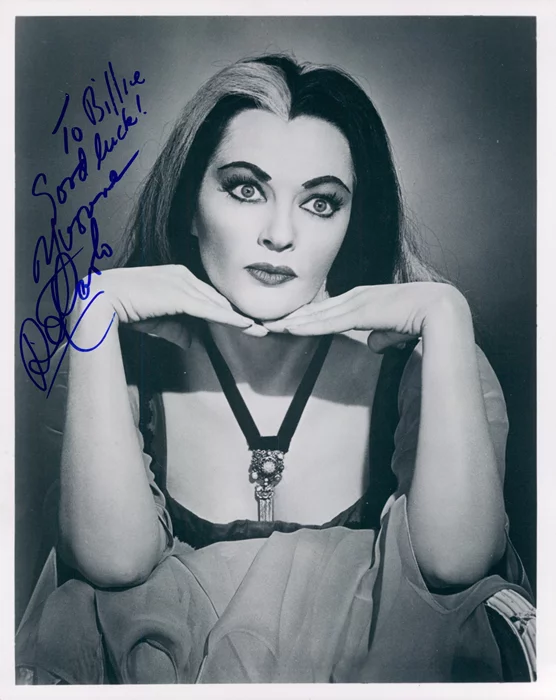 Yvonne DeCarlo autograph