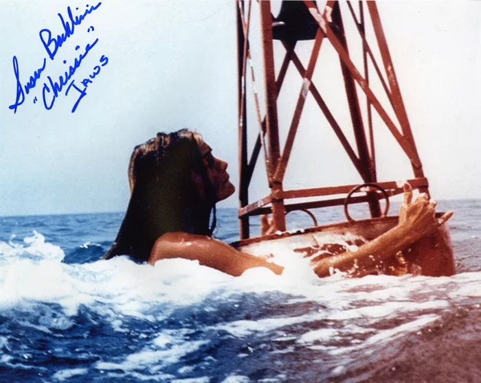 Susan Backlinie autograph