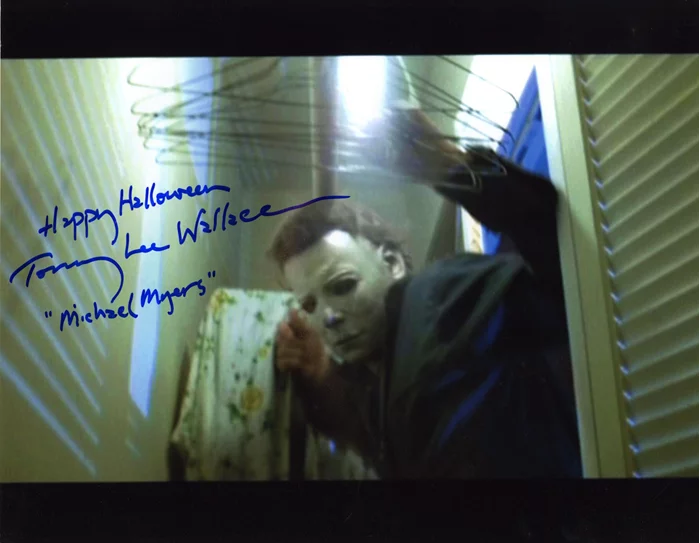Tommy Lee Wallace autograph