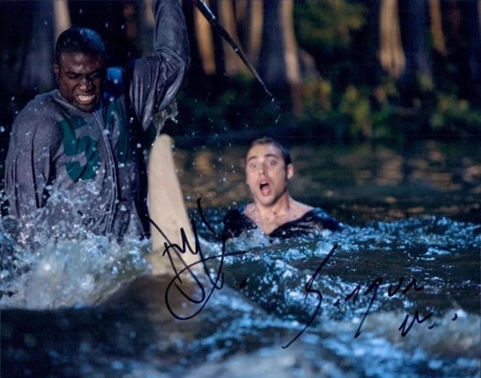 Shark Night 3D autograph
