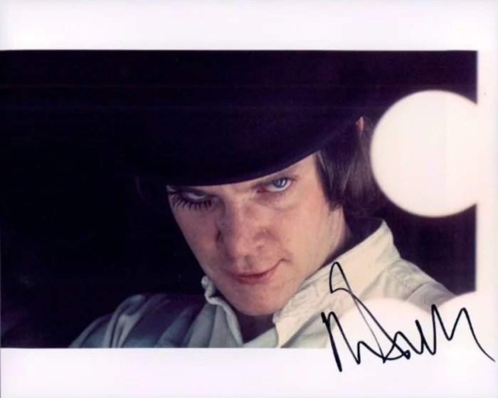 Malcolm McDowell autograph