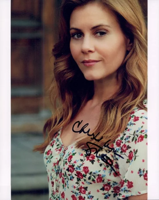 Christie Lynn Smith autograph