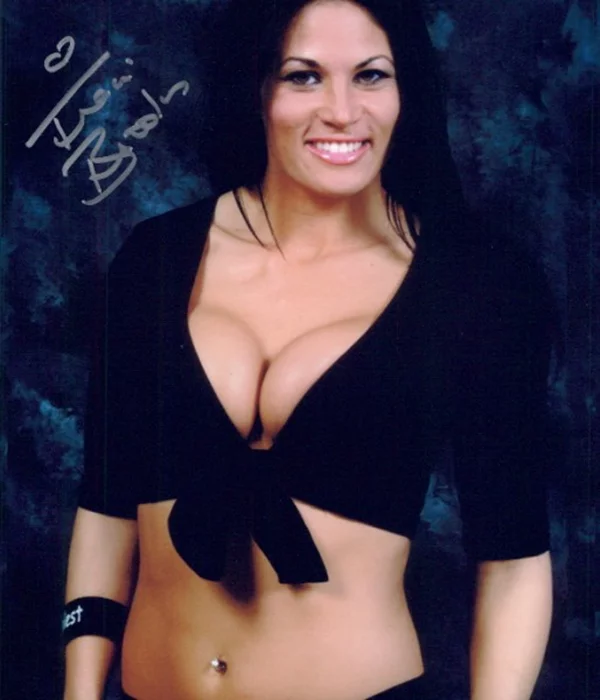 Traci Brooks autograph