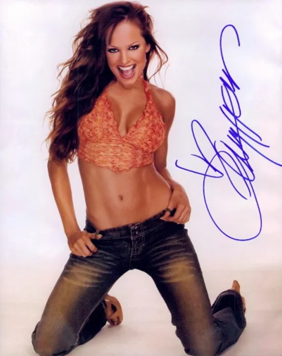 Christie Hemme autograph