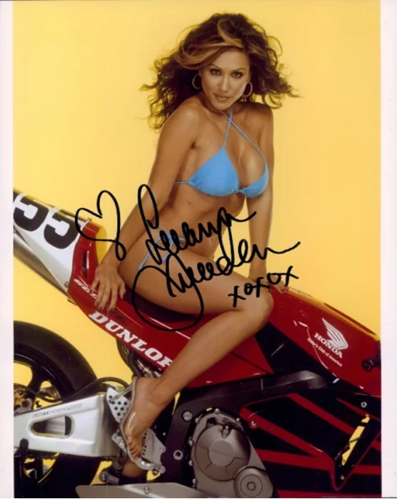 Leeann Tweeden autograph