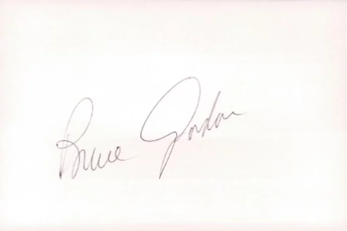 Bruce Gordon autograph