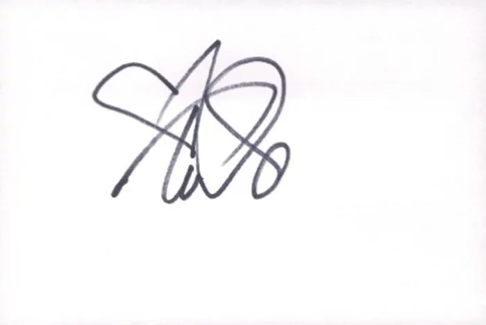 Tara Lipinski autograph