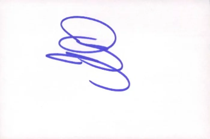 Jenny Mollen autograph