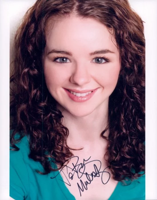 Marlane  Barnes autograph