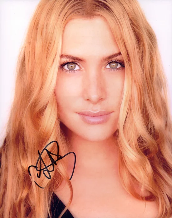 Casey  LaBow autograph