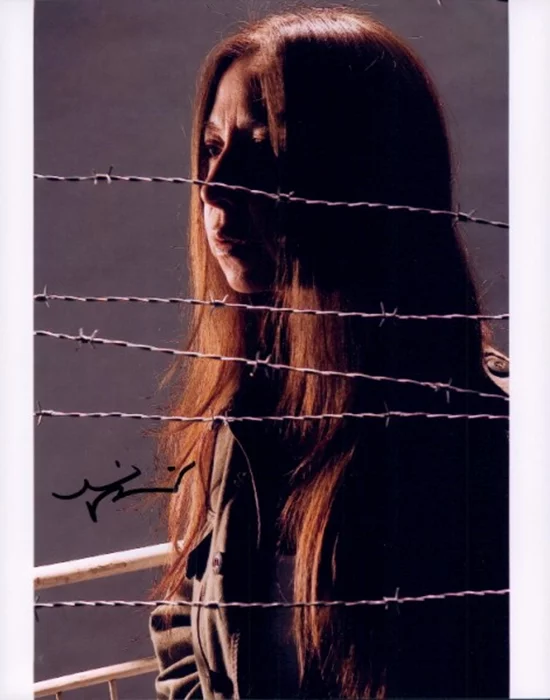 Carolina  Virguez autograph
